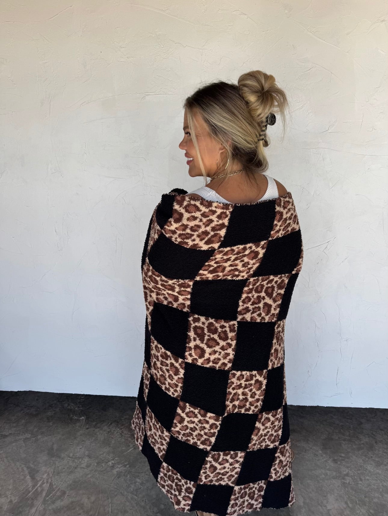 Checker Cheetah Cloud Blanket